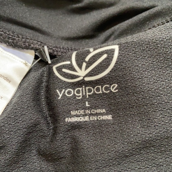 NWT Yogipace UV Protection 17” Skorts Size Large - Picture 6 of 9